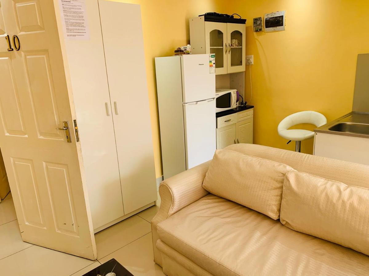Mowetu Guest House Cape Town Dış mekan fotoğraf